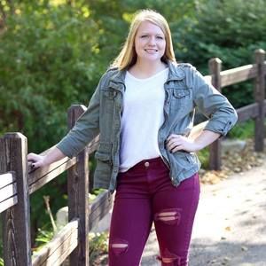 Meet your Posher, Hailey